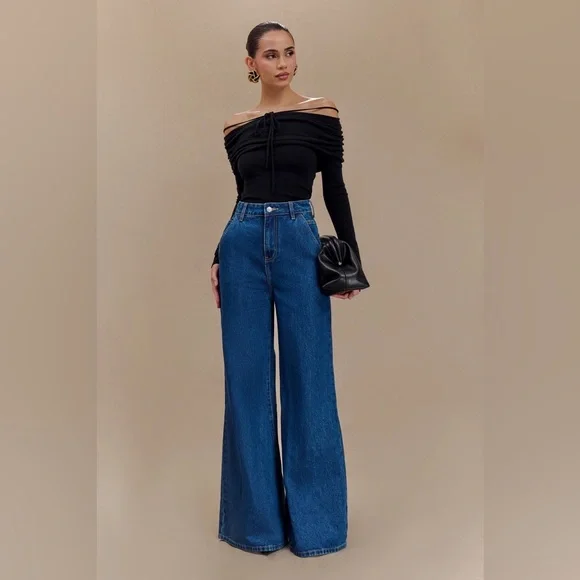 MESHKI Jen Wide Leg Flare Denim Jeans - Picture 3 of 10